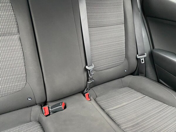 Used Kia Stonic 2018 for sale - 76198749: Photo 10