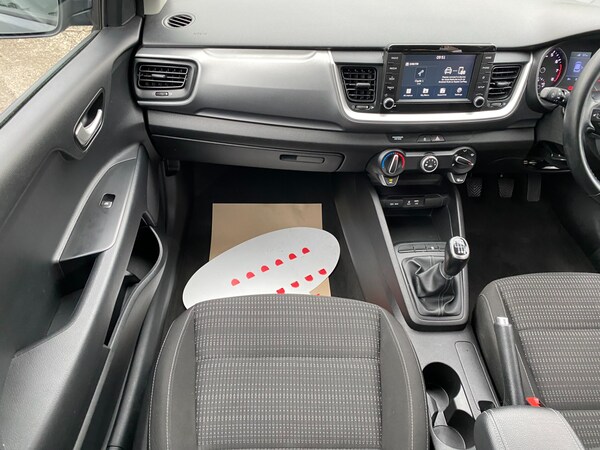 Used Kia Stonic 2018 for sale - 76198749: Photo 7