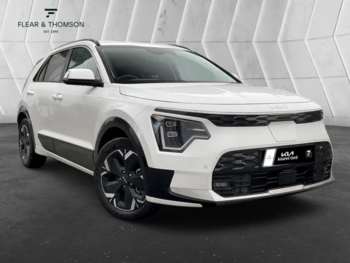 2024 (74) - 150kW 3 65kWh 5dr Auto
