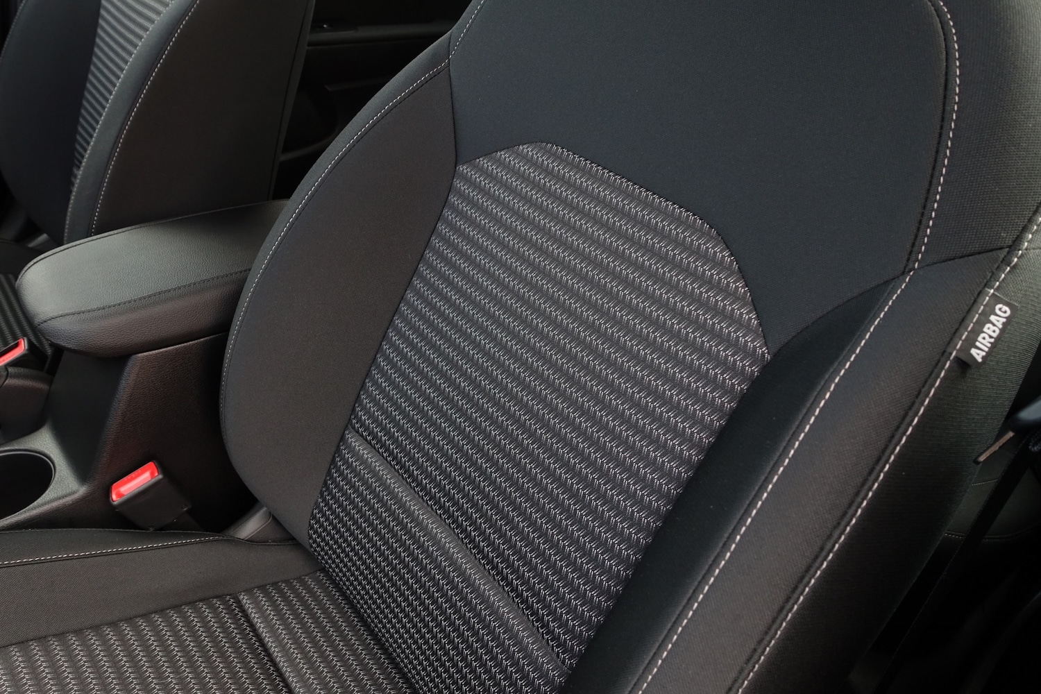 Used Kia XCeed 2023 for sale - 76393452: Photo 21