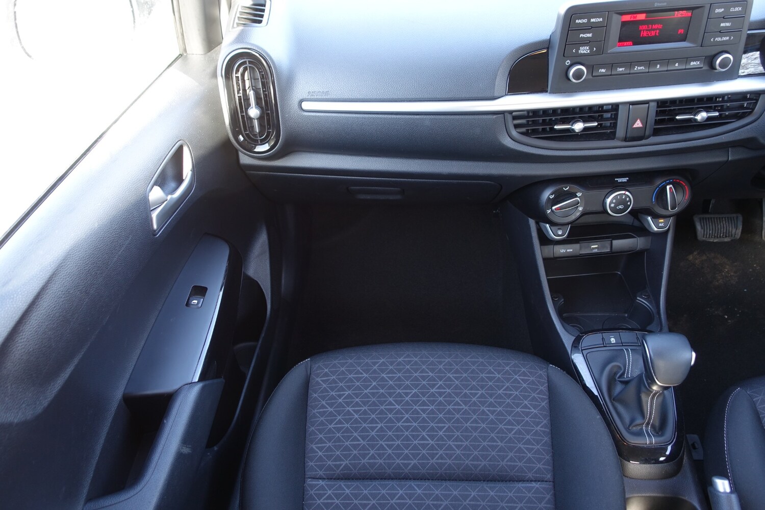 Used Kia Picanto 2023 for sale - 76418324: Photo 19