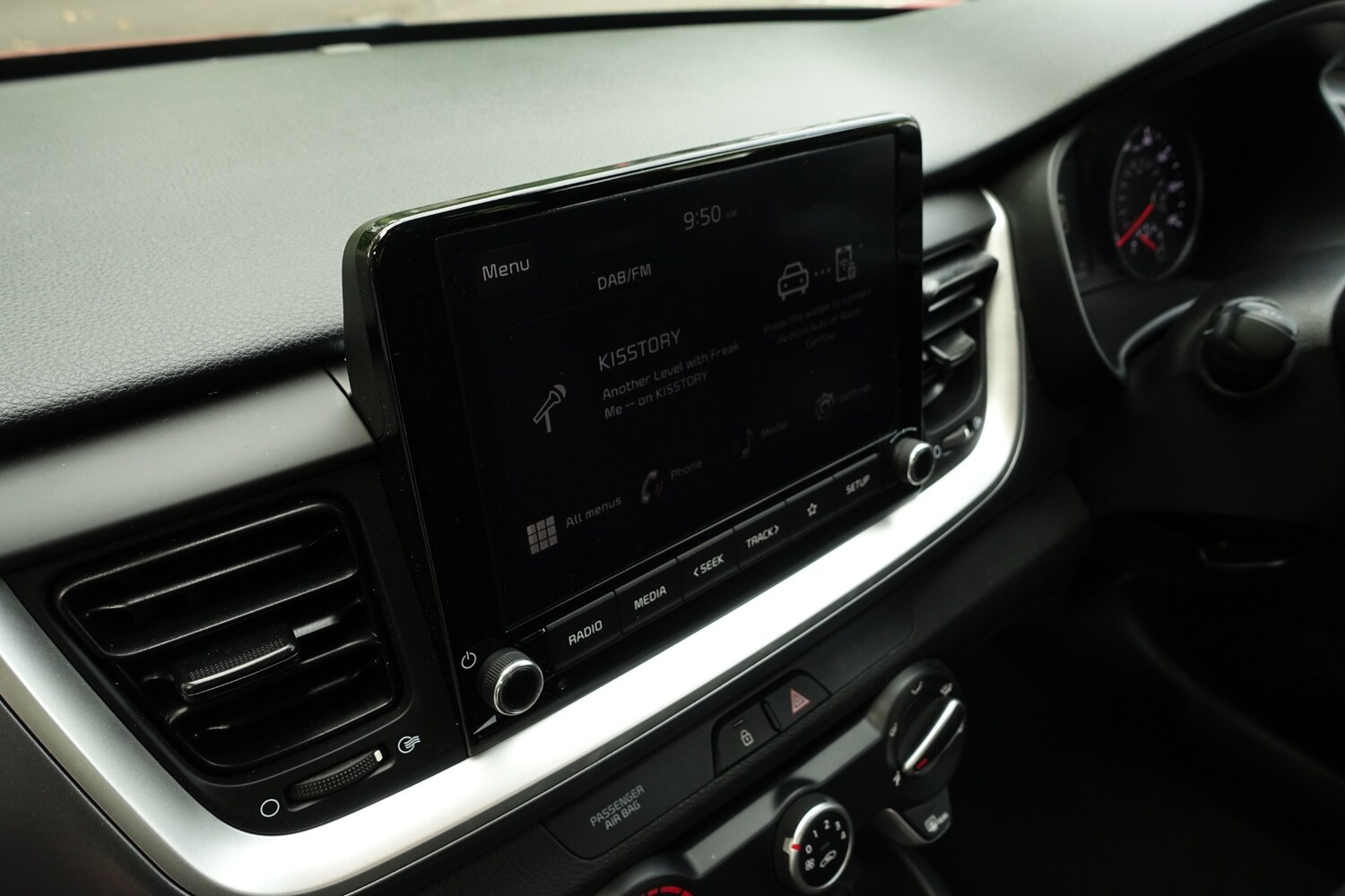 Used Kia Stonic 2023 for sale - 77759638: Photo 19