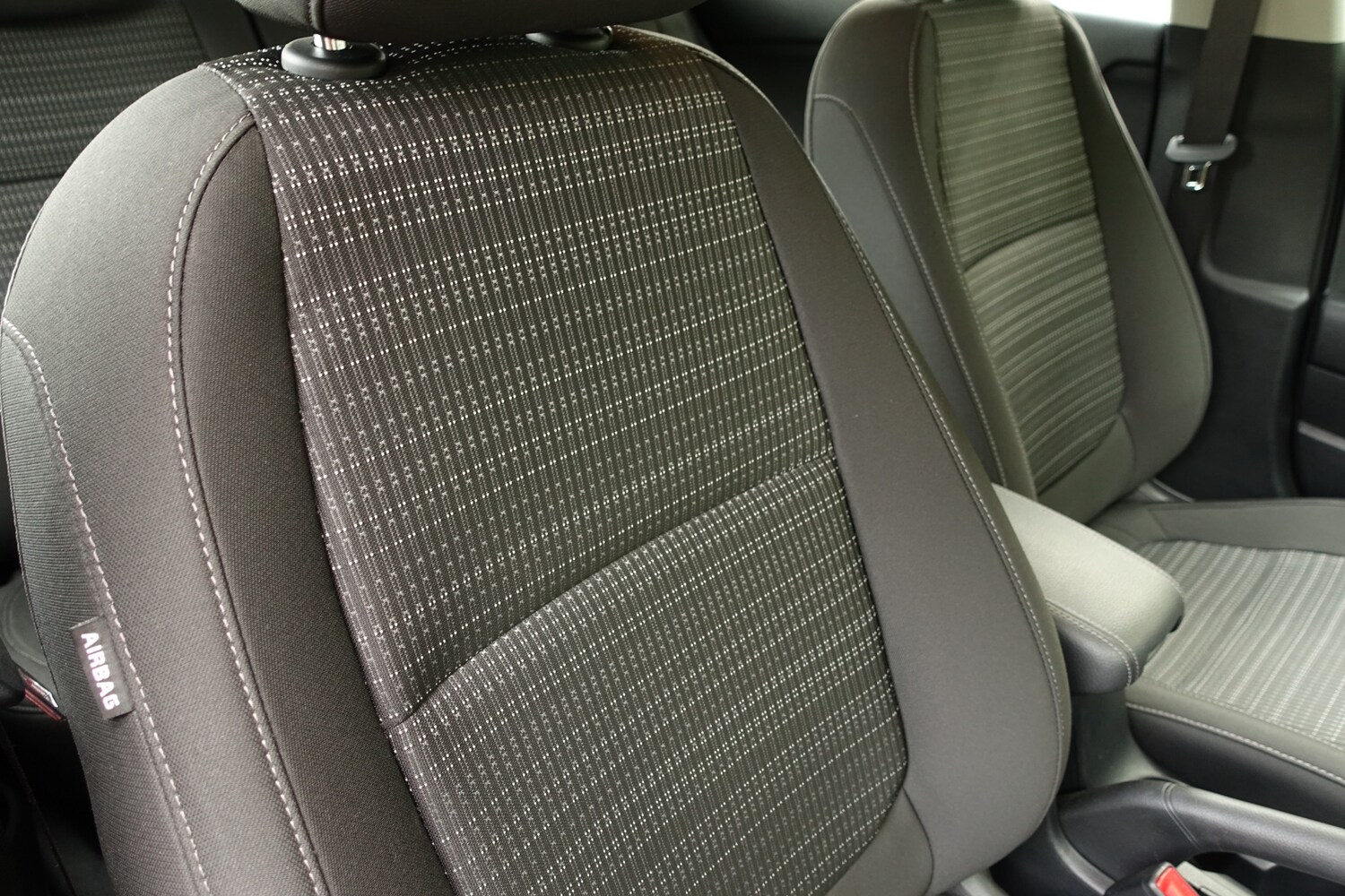 Used Kia Stonic 2023 for sale - 77759638: Photo 7