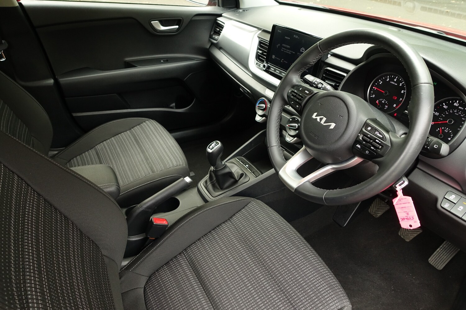 Used Kia Stonic 2023 for sale - 77759638: Photo 8