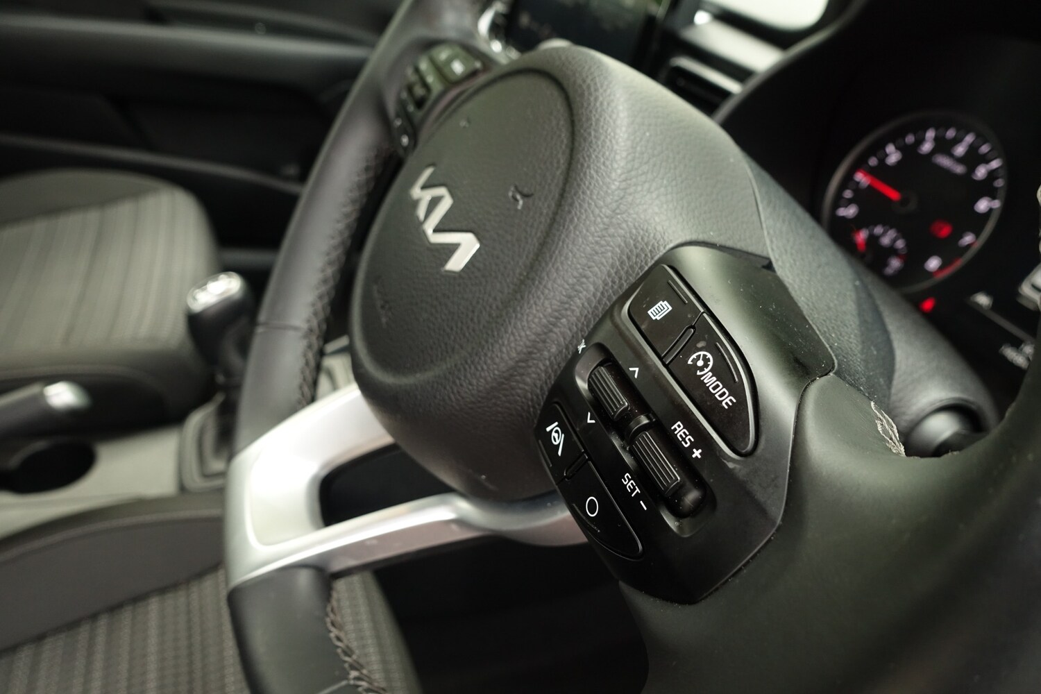 Used Kia Stonic 2023 for sale - 77759638: Photo 9