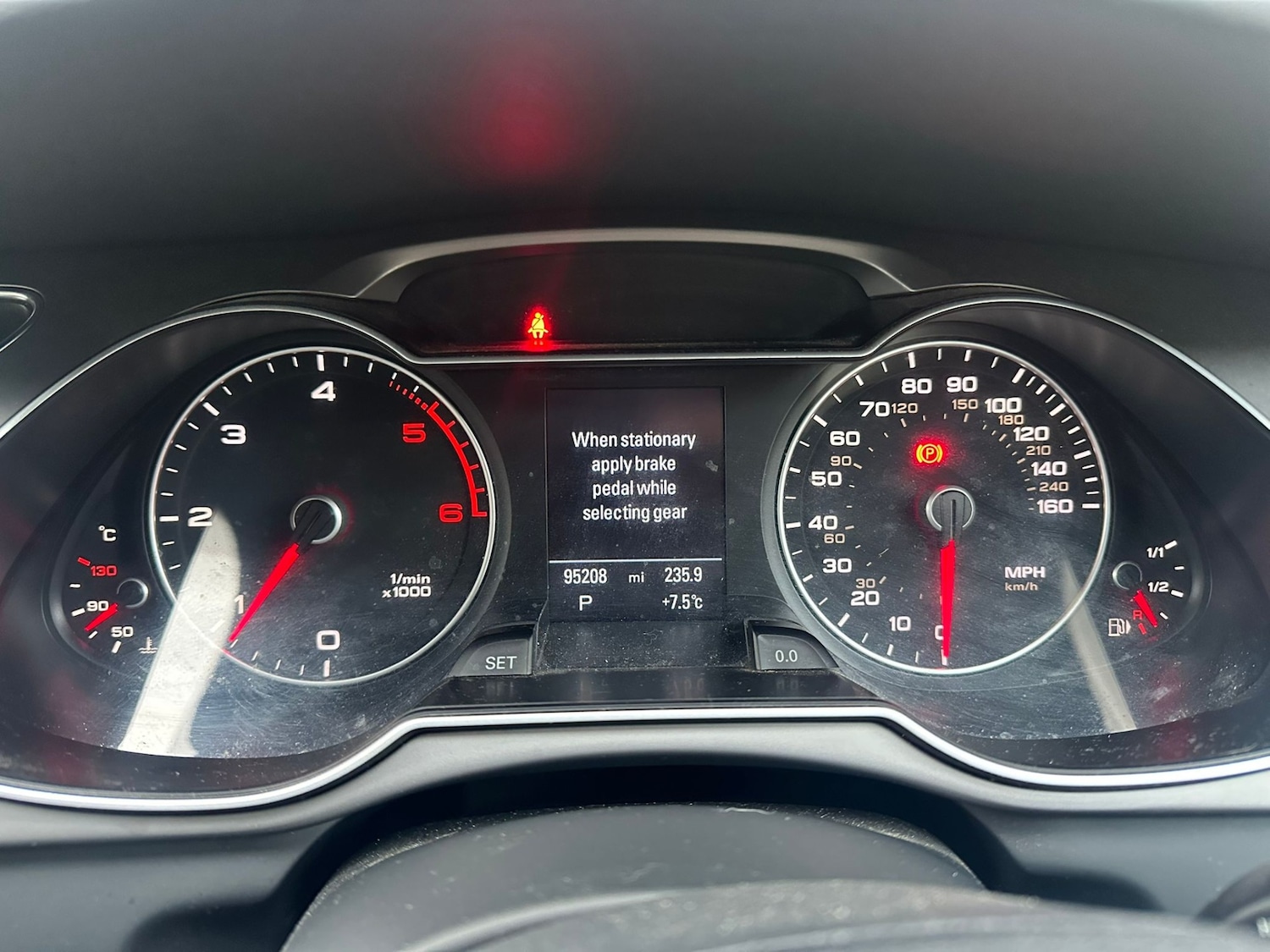 Used Audi A4 2013 for sale - 76595329: Photo 17