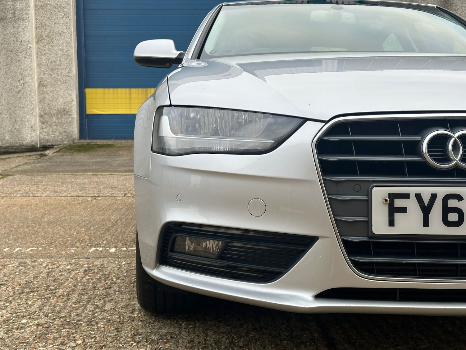 Used Audi A4 2013 for sale - 76595329: Photo 8