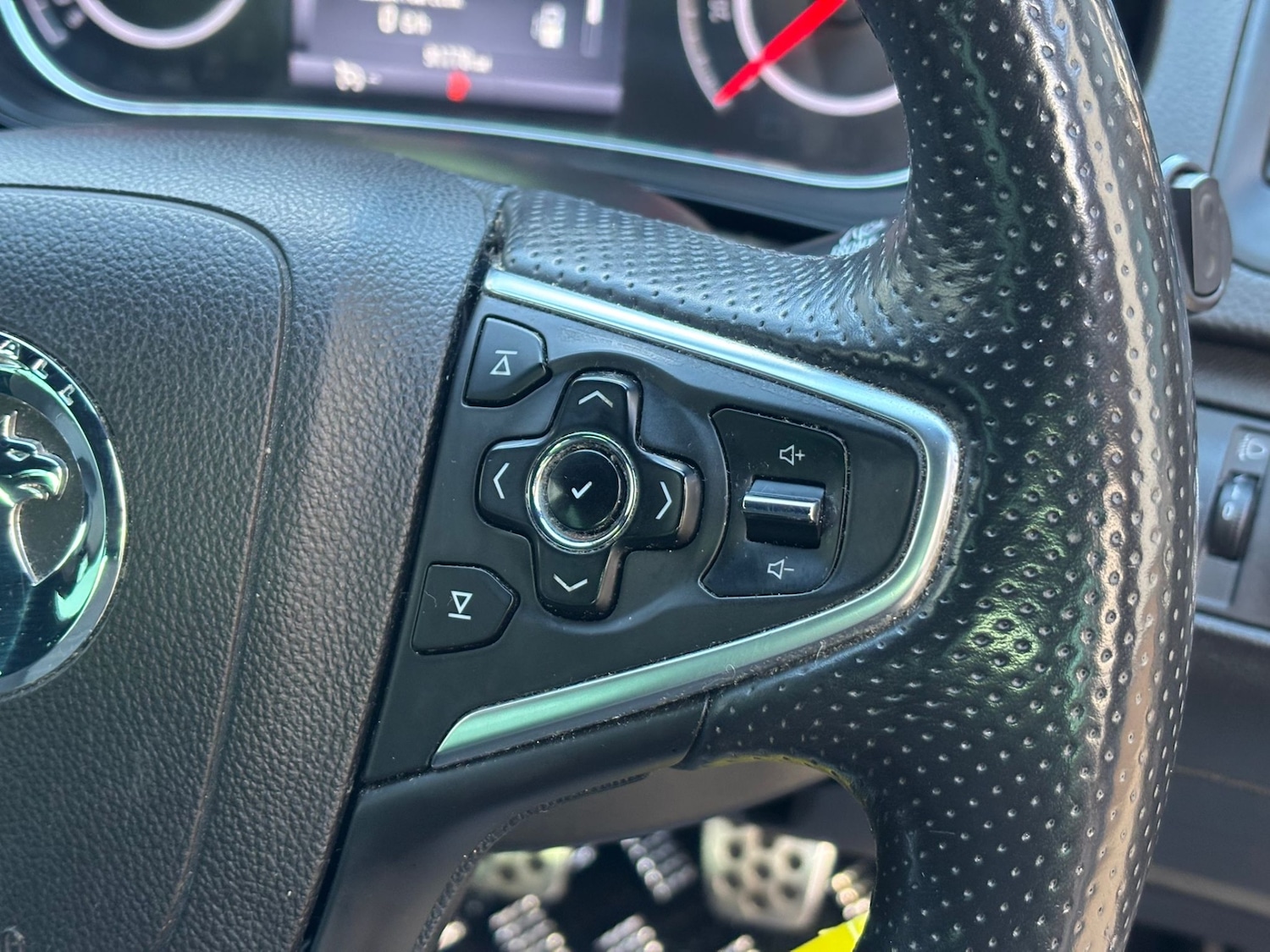 Used Vauxhall Insignia 2016 for sale - 76445940: Photo 25