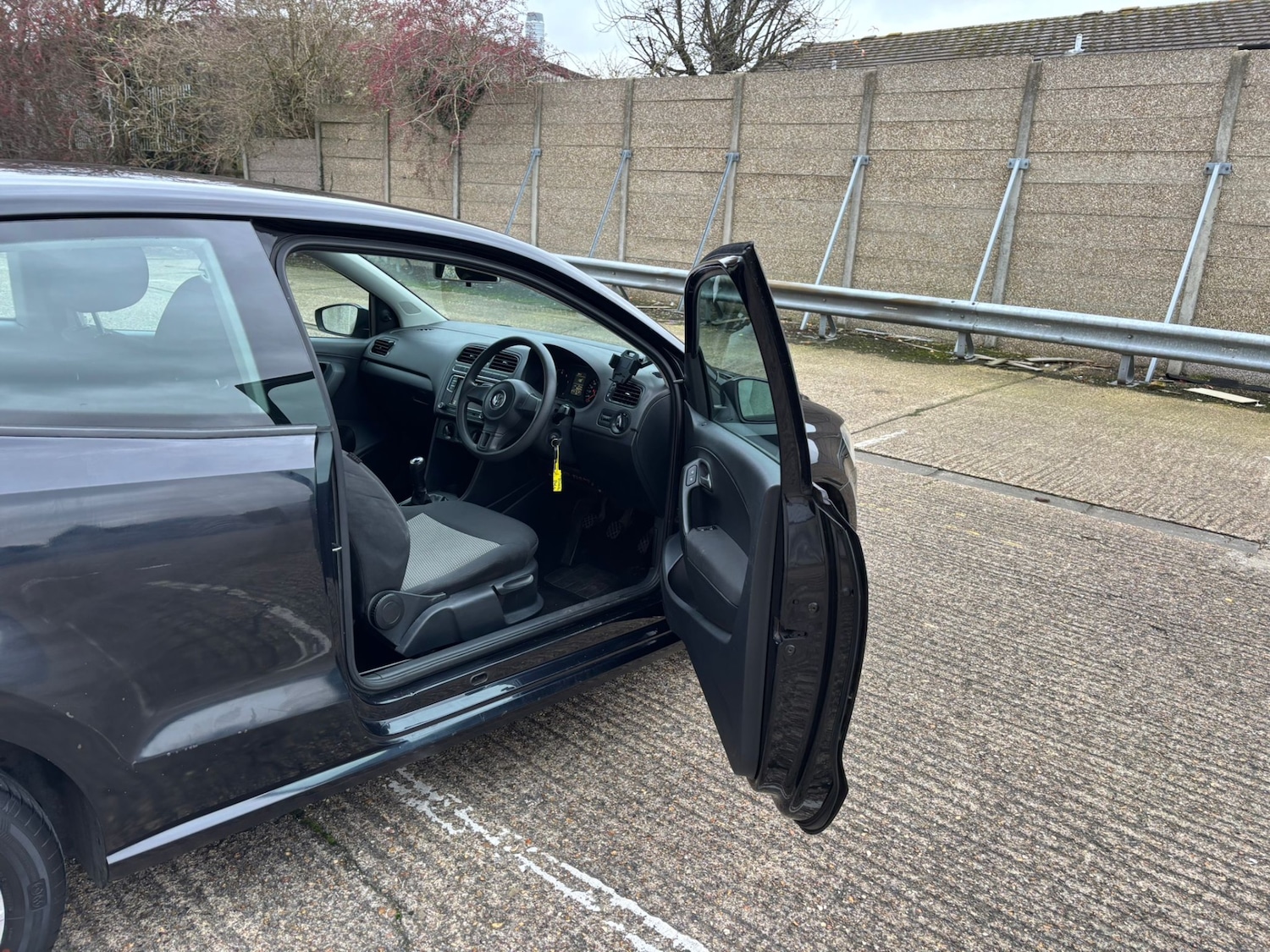 Used Volkswagen Polo 2012 for sale - 76920168: Photo 11