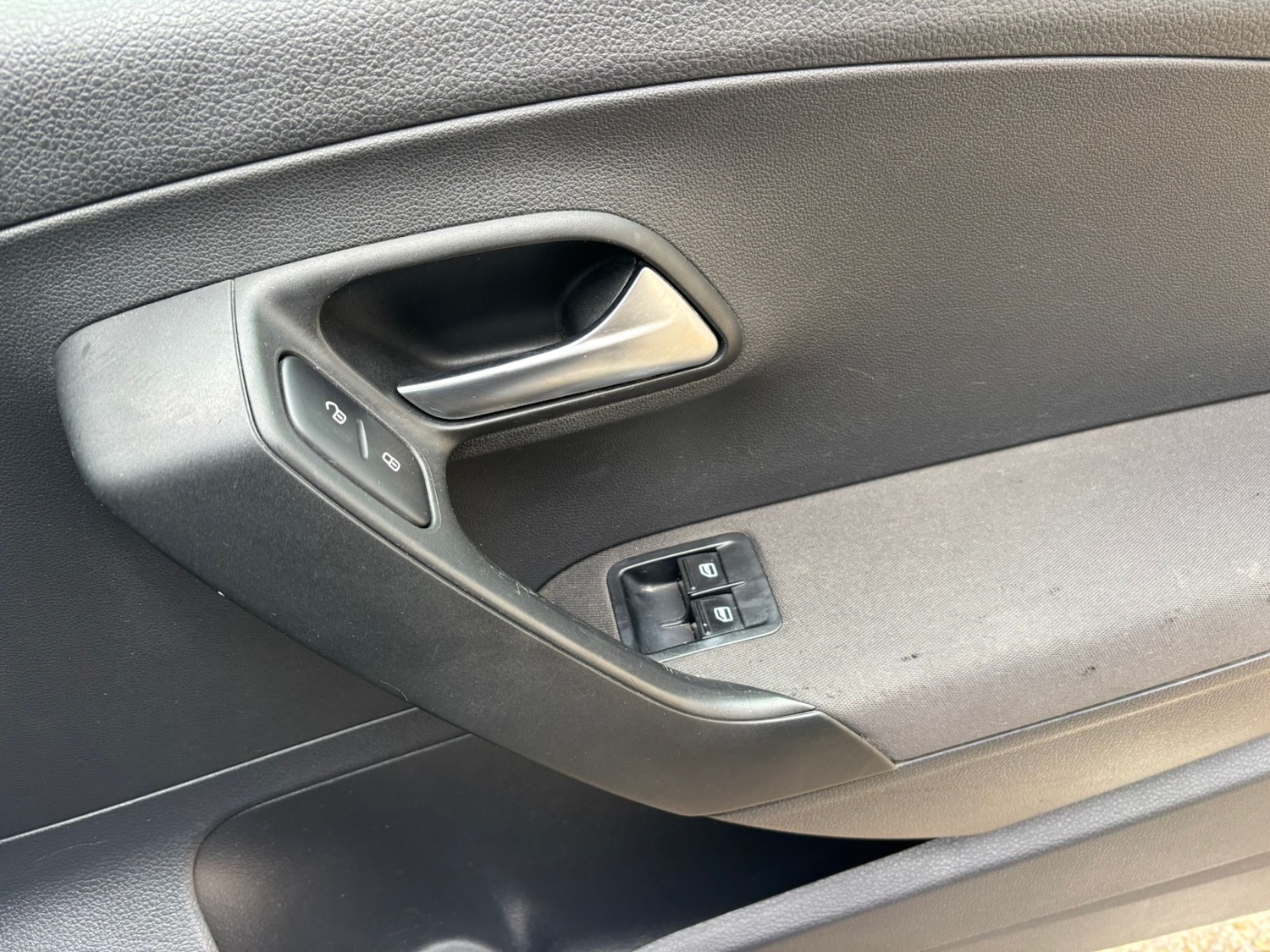 Used Volkswagen Polo 2012 for sale - 76920168: Photo 21