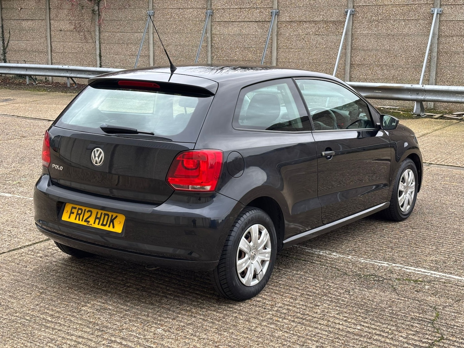 Used Volkswagen Polo 2012 for sale - 76920168: Photo 24