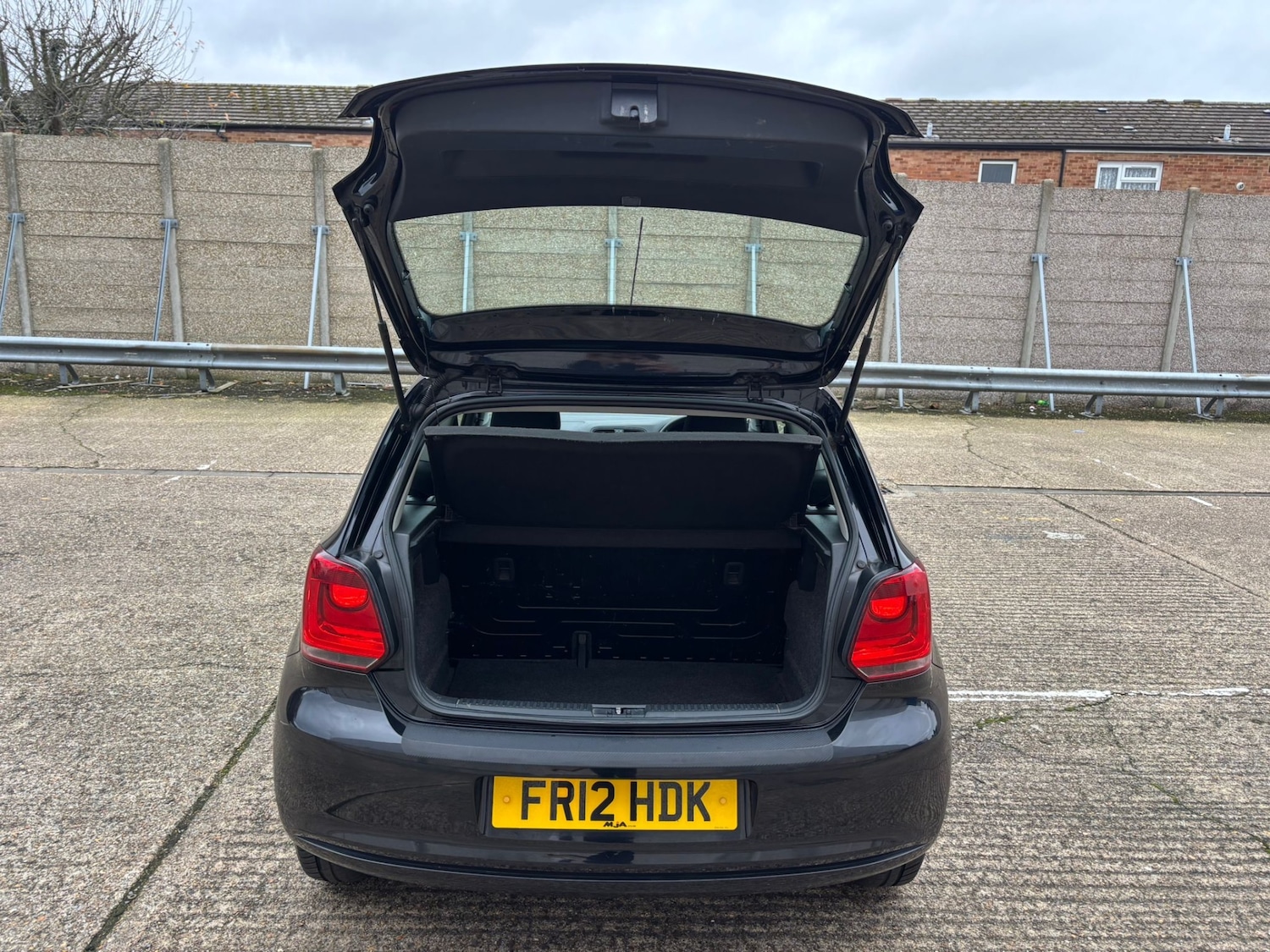 Used Volkswagen Polo 2012 for sale - 76920168: Photo 29