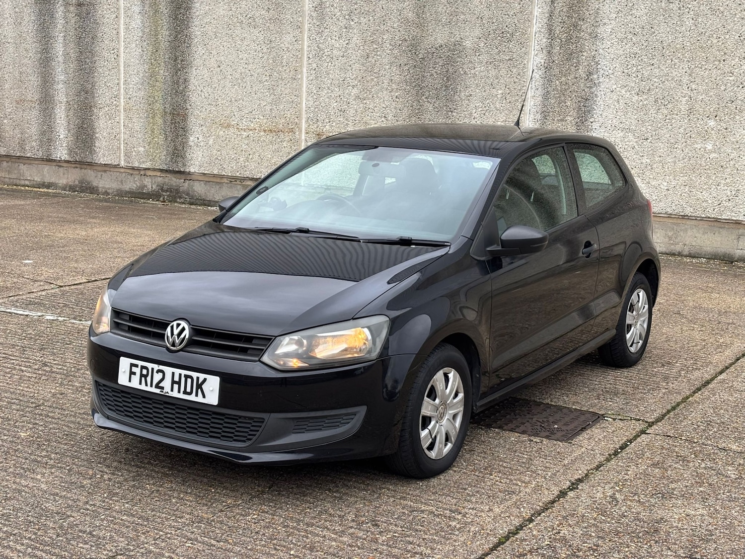 Used Volkswagen Polo 2012 for sale - 76920168: Photo 3