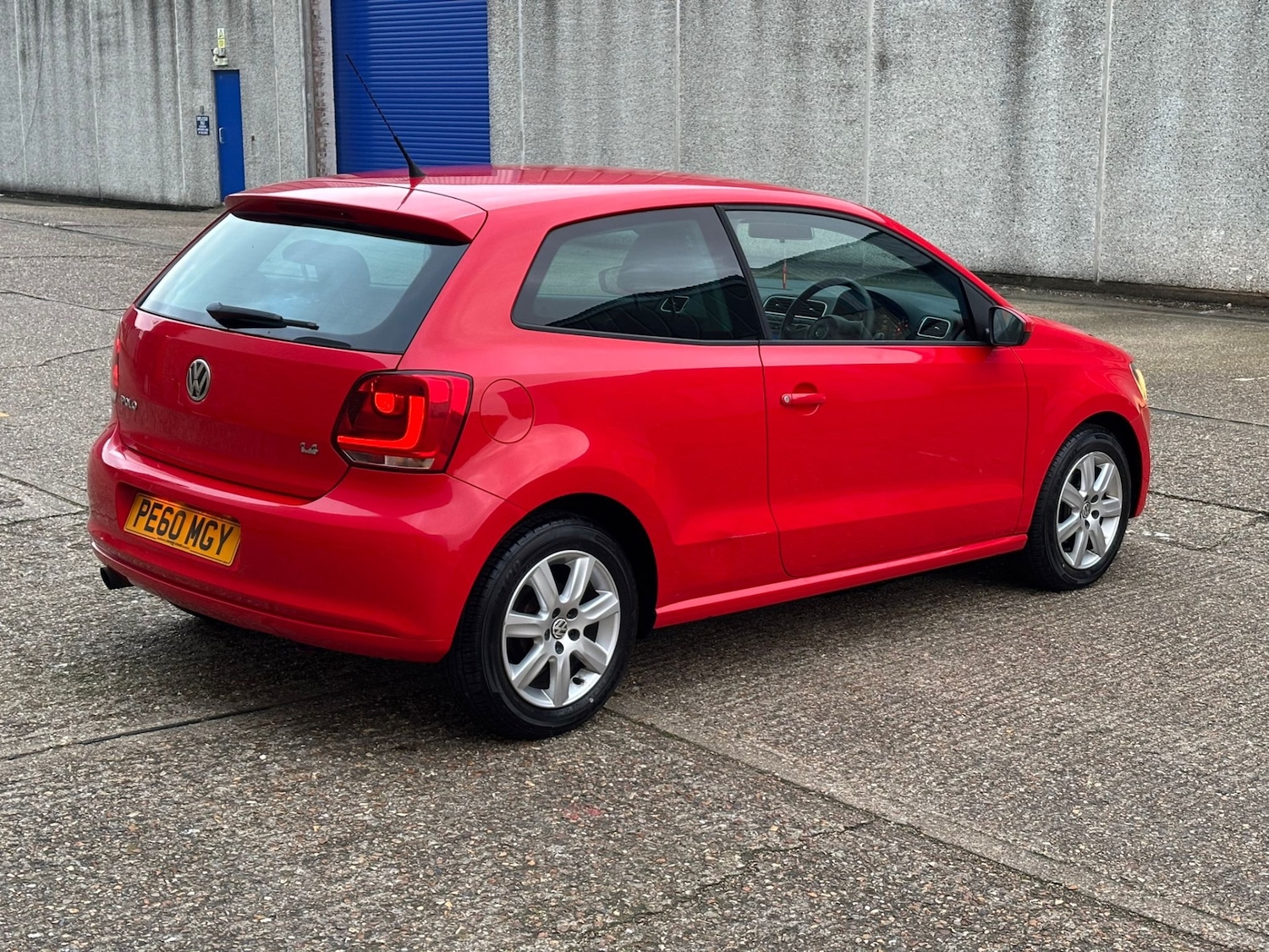 Used Volkswagen Polo 2010 for sale - 77821978: Photo 20