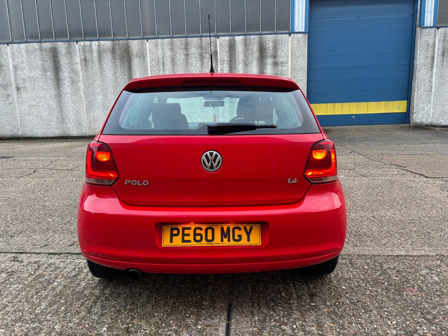 Used Volkswagen Polo 2010 for sale - 77821978: Photo 23