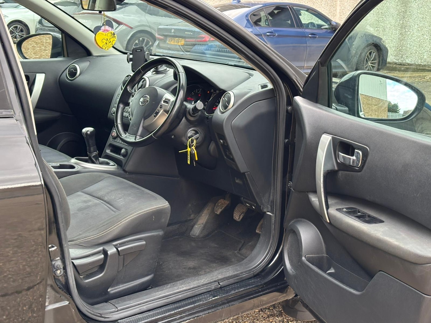 Used Nissan Qashqai 2011 for sale - 77640449: Photo 10