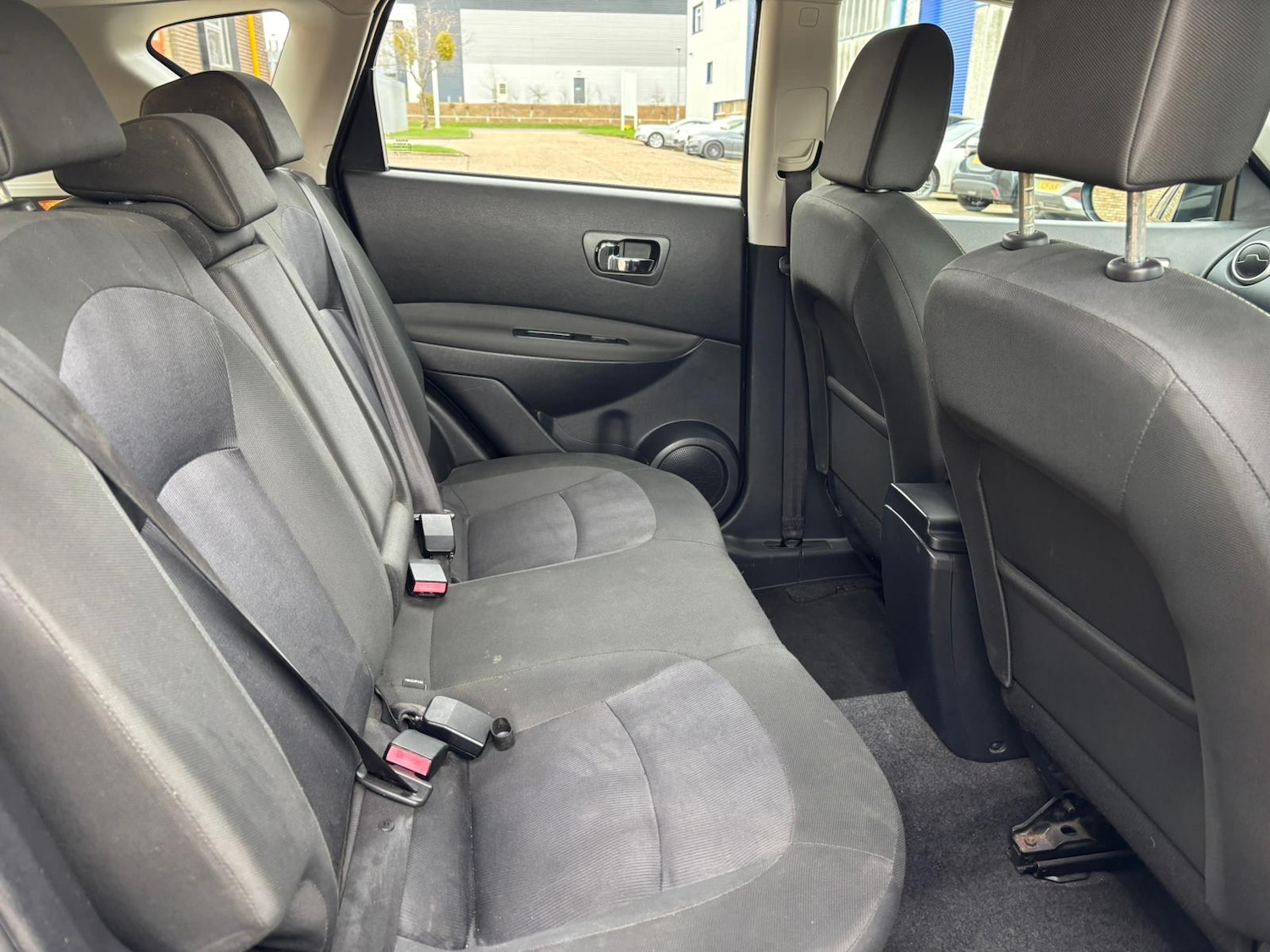 Used Nissan Qashqai 2011 for sale - 77640449: Photo 27