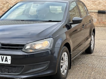 Used Volkswagen Polo 2010 for sale - 78324338: Photo
