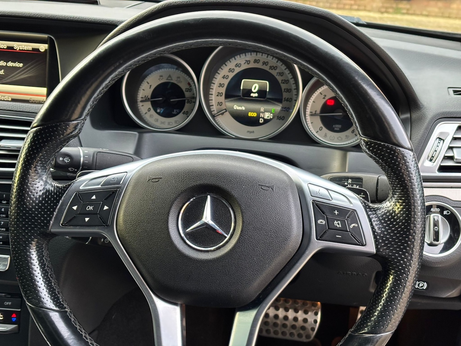 Used Mercedes-Benz E Class 2014 for sale - 77578796: Photo 19