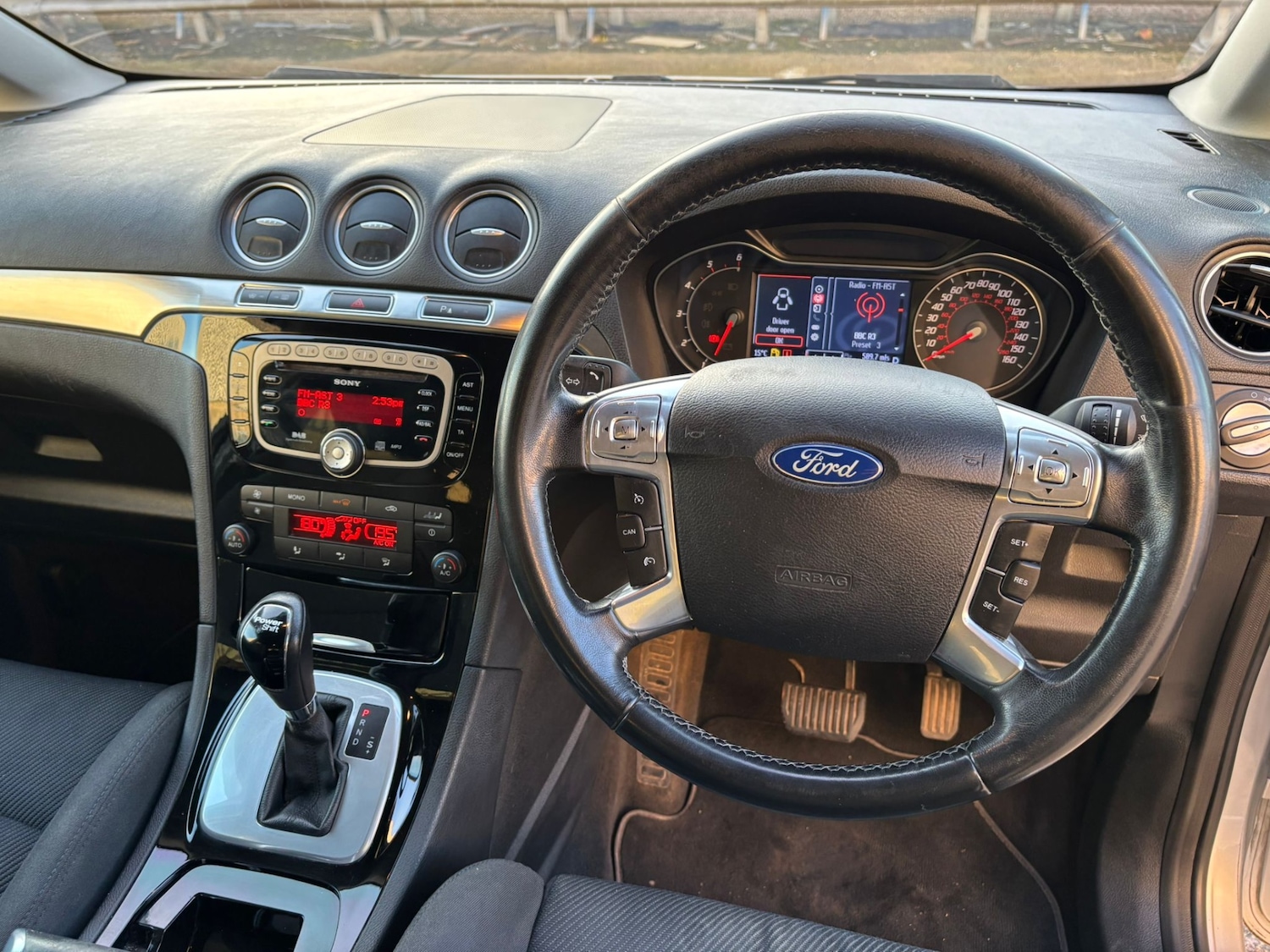 Used Ford Galaxy 2011 for sale - 76948779: Photo 16