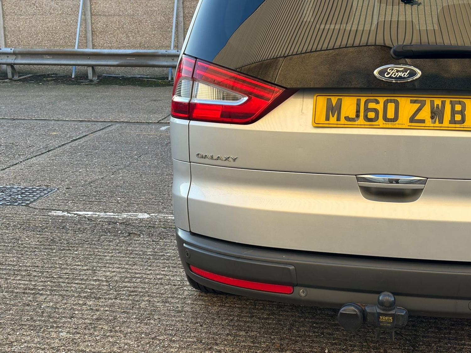 Used Ford Galaxy 2011 for sale - 76948779: Photo 36