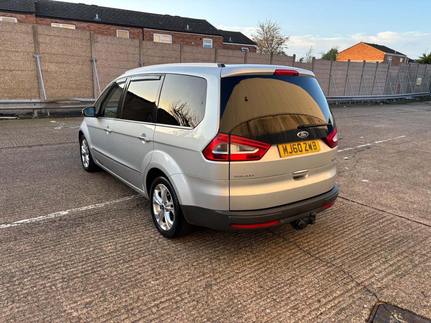 Used Ford Galaxy 2011 for sale - 76948779: Photo 40
