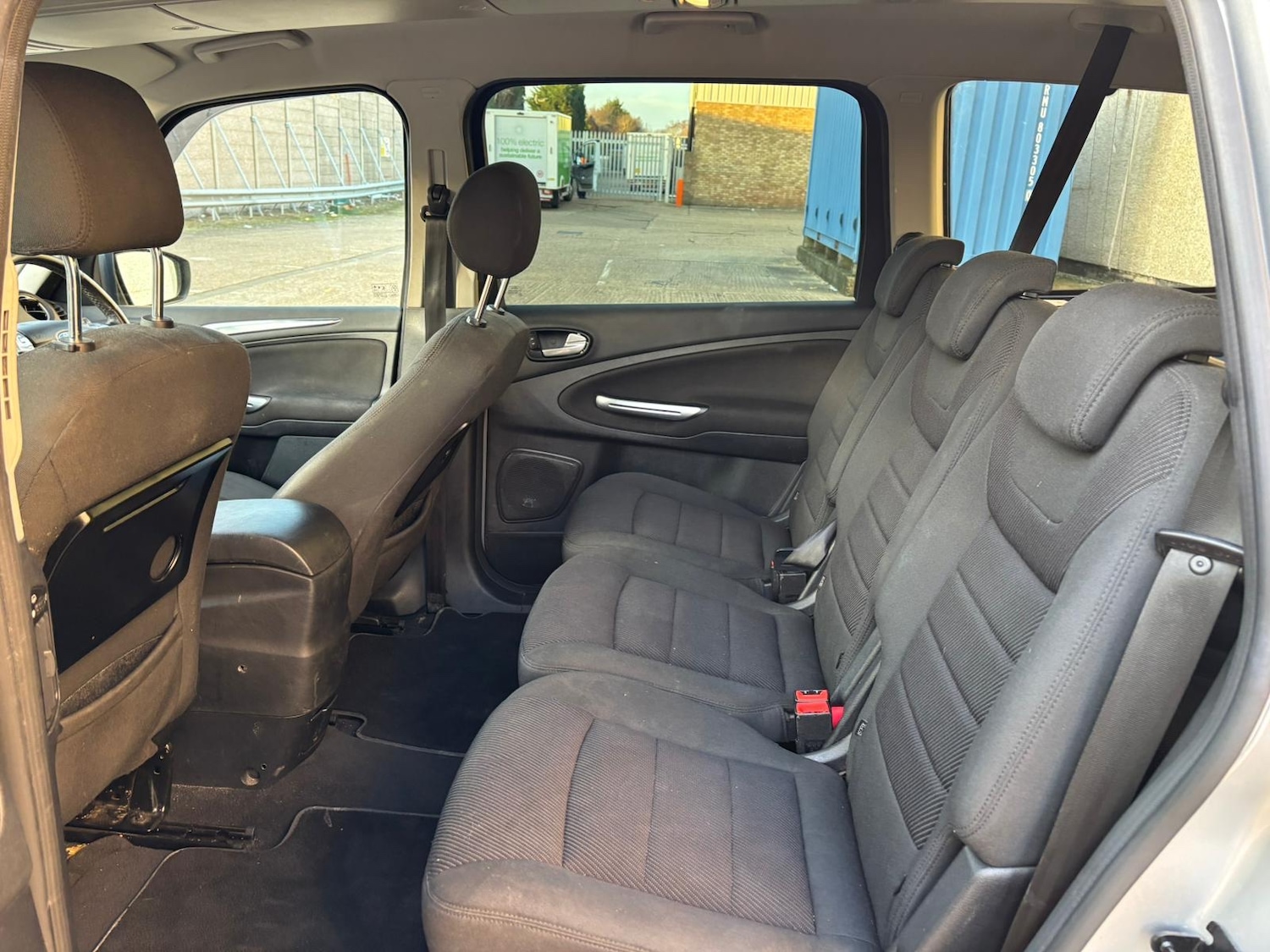 Used Ford Galaxy 2011 for sale - 76948779: Photo 44