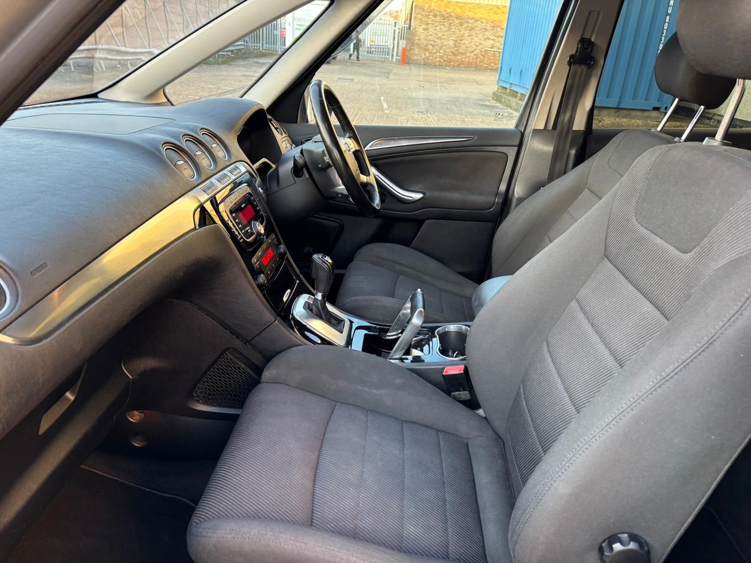 Used Ford Galaxy 2011 for sale - 76948779: Photo 47