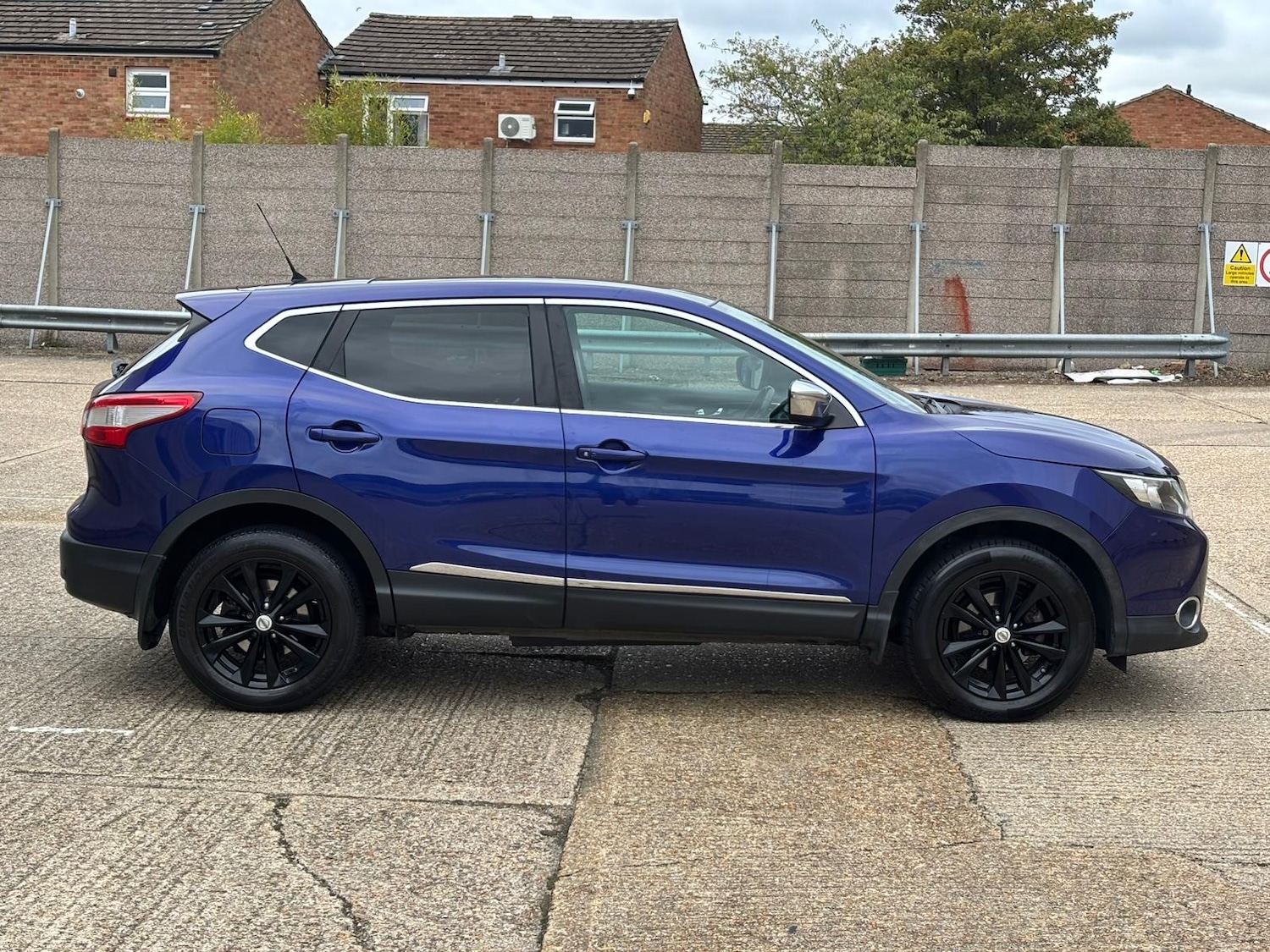 Used Nissan Qashqai 2014 for sale - 76193485: Photo 10