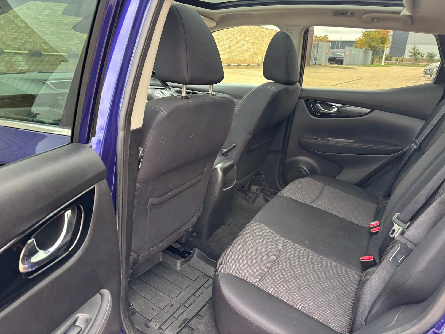Used Nissan Qashqai 2014 for sale - 76193485: Photo 49