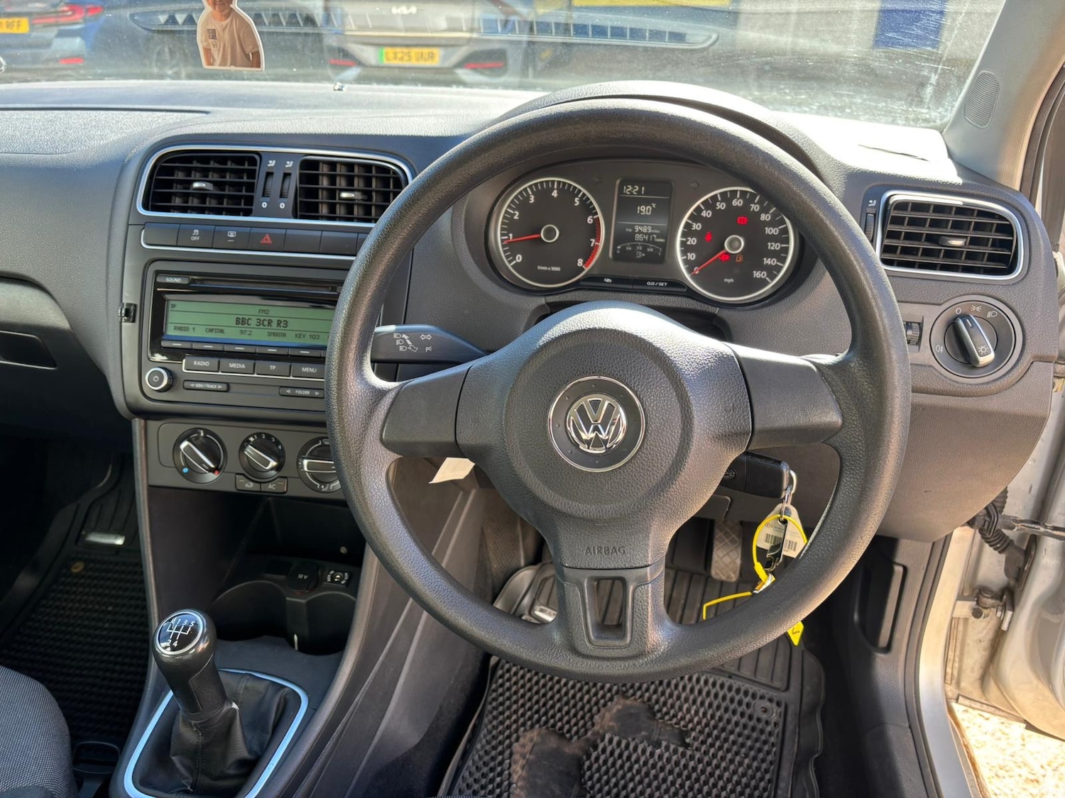 Used Volkswagen Polo 2011 for sale - 76184565: Photo 10
