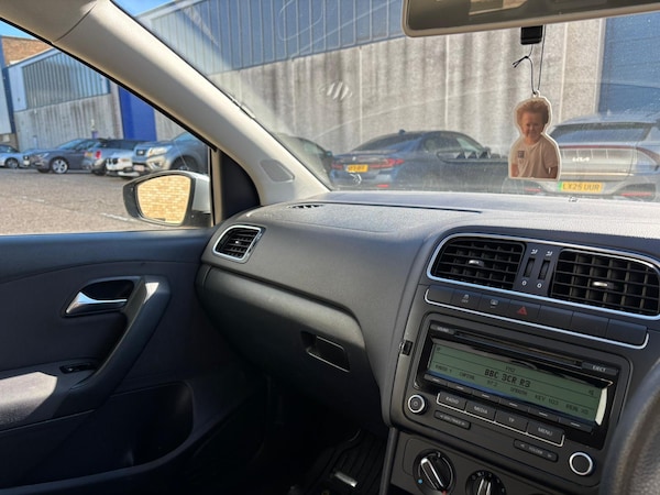 Used Volkswagen Polo 2011 for sale - 76184565: Photo 20