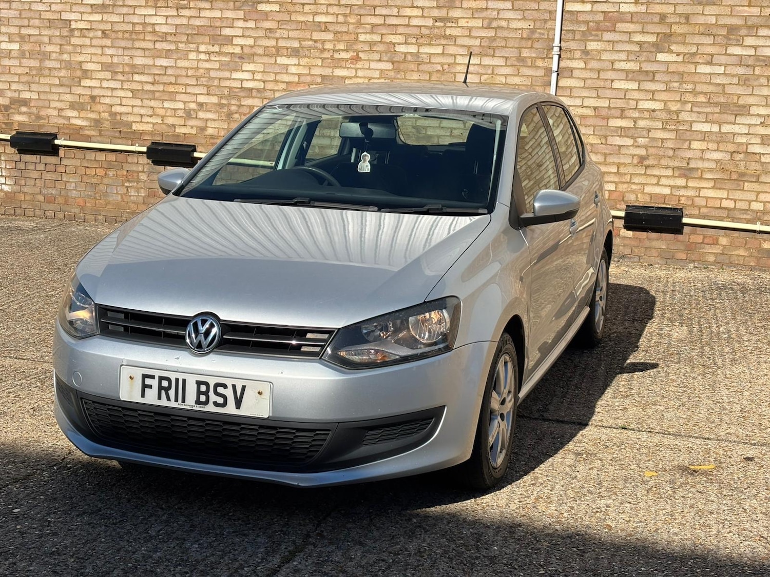 Used Volkswagen Polo 2011 for sale - 76184565: Photo 3