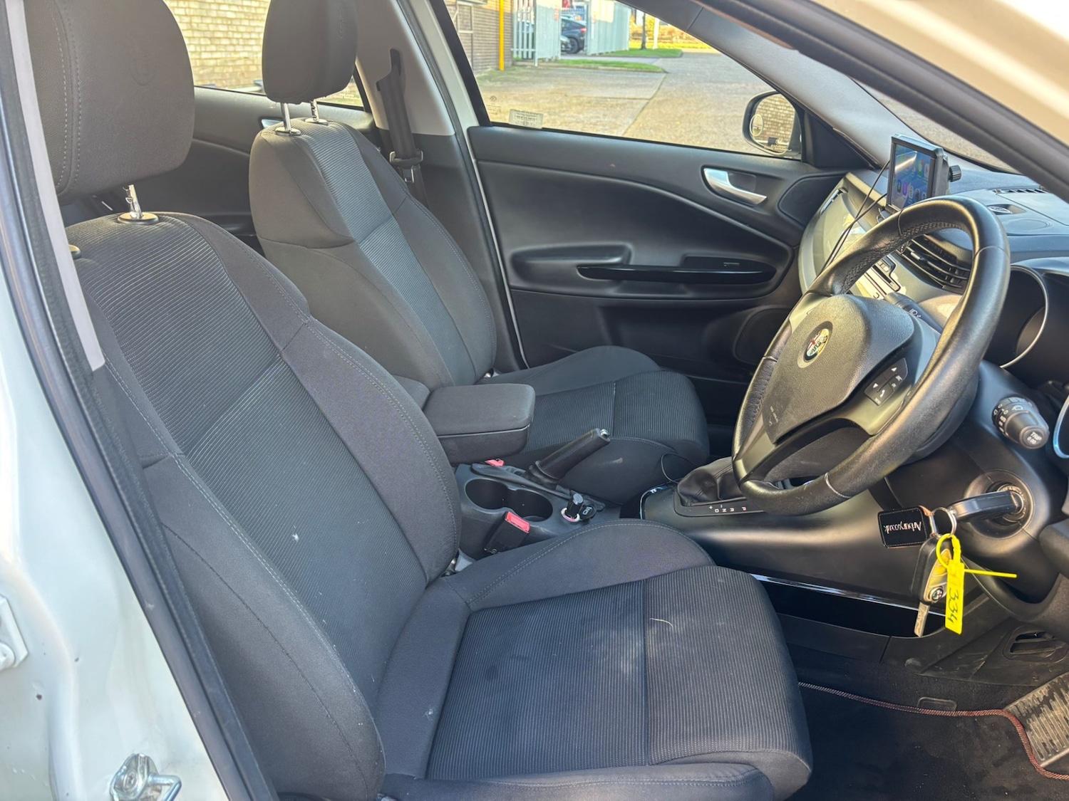 Used Alfa Romeo Giulietta 2012 for sale - 77221074: Photo 12