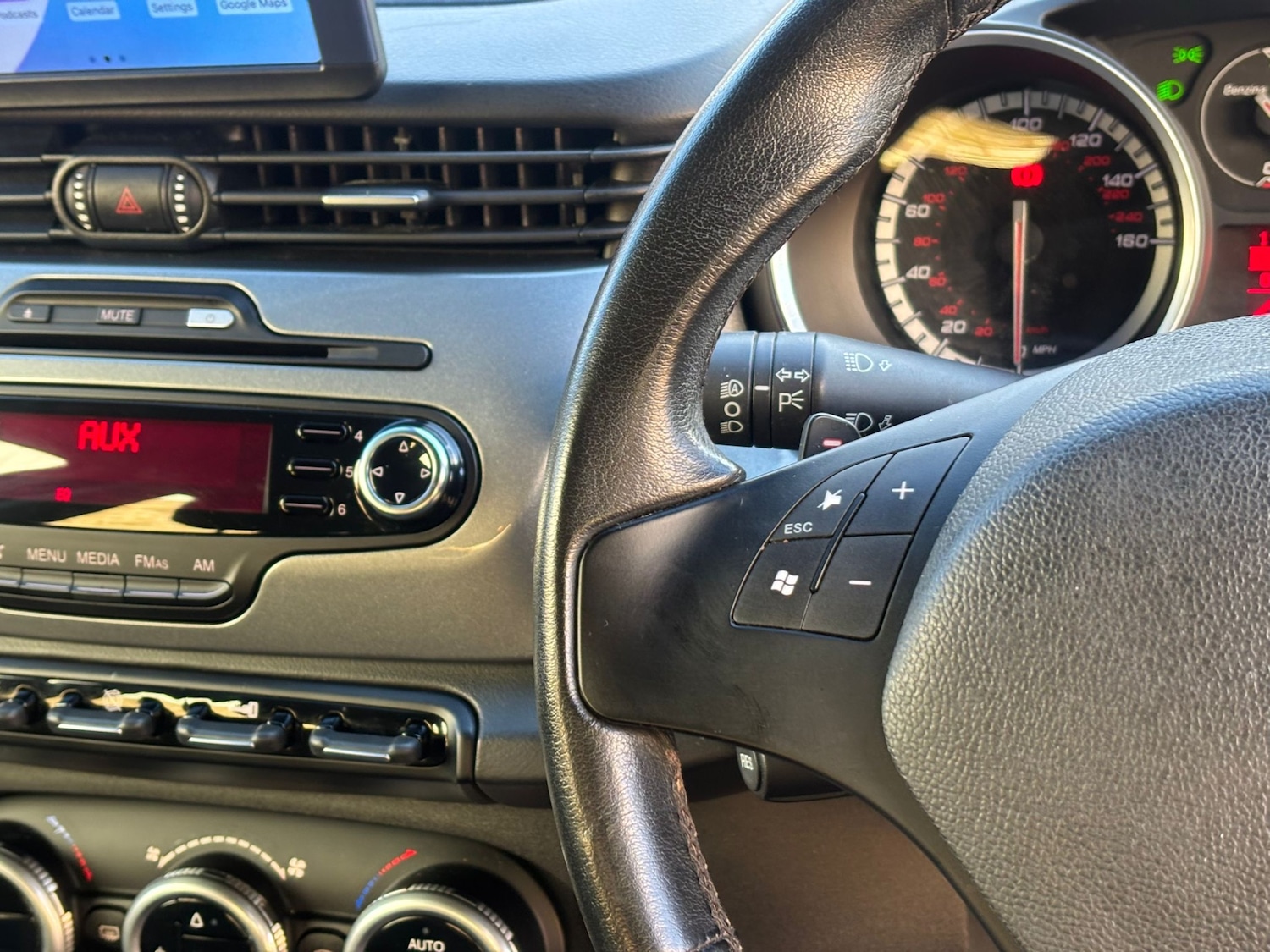 Used Alfa Romeo Giulietta 2012 for sale - 77221074: Photo 15