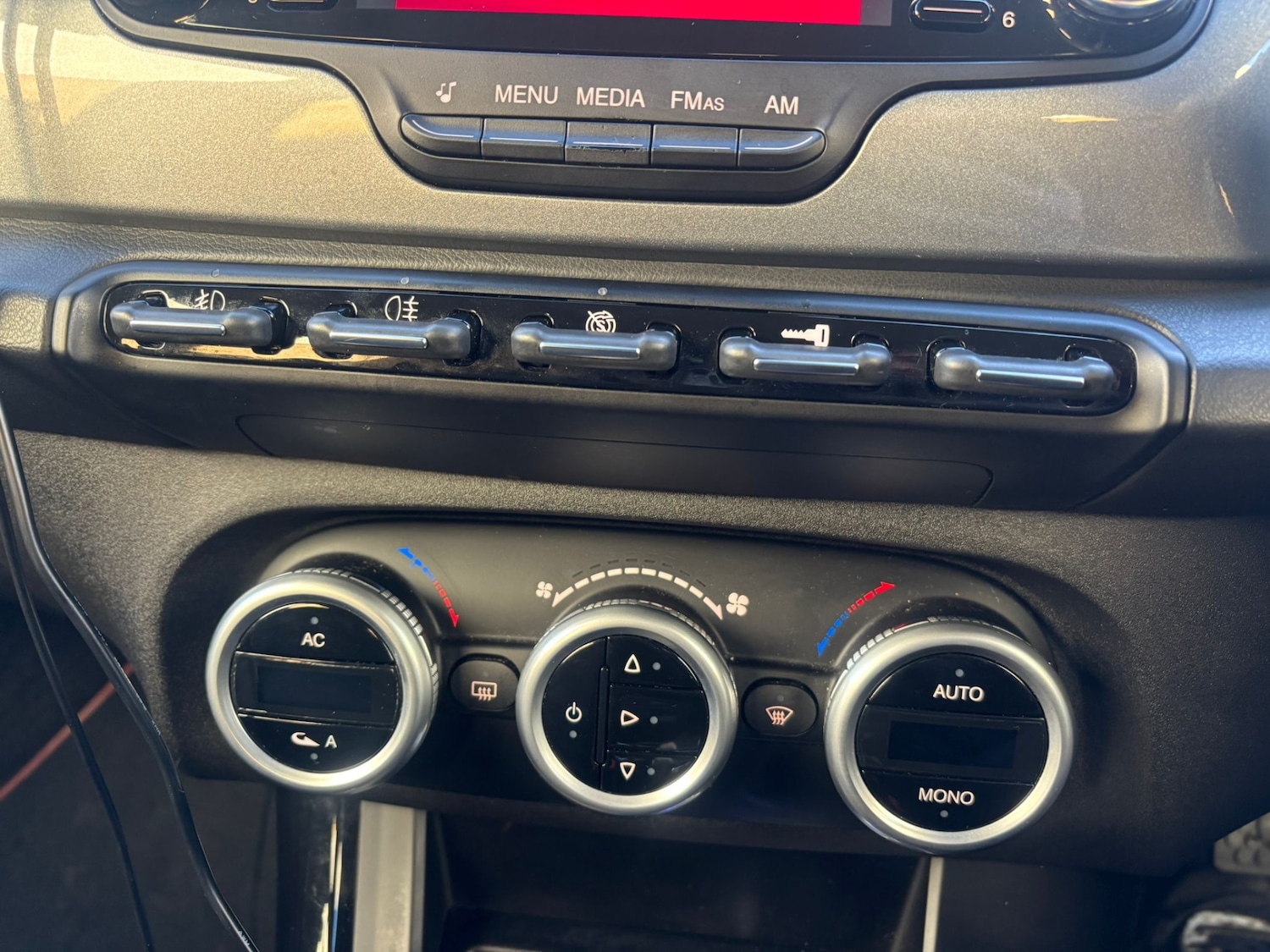 Used Alfa Romeo Giulietta 2012 for sale - 77221074: Photo 20