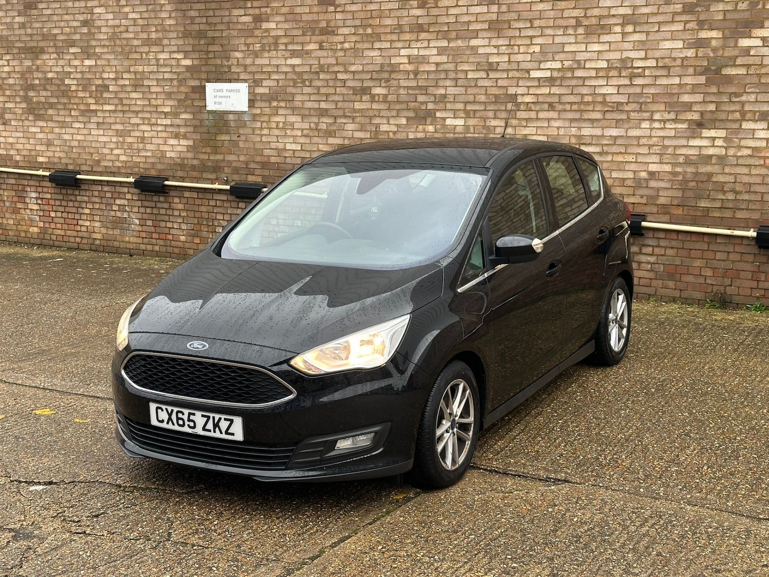 Used Ford C-Max 2015 for sale - 77286782: Photo 2