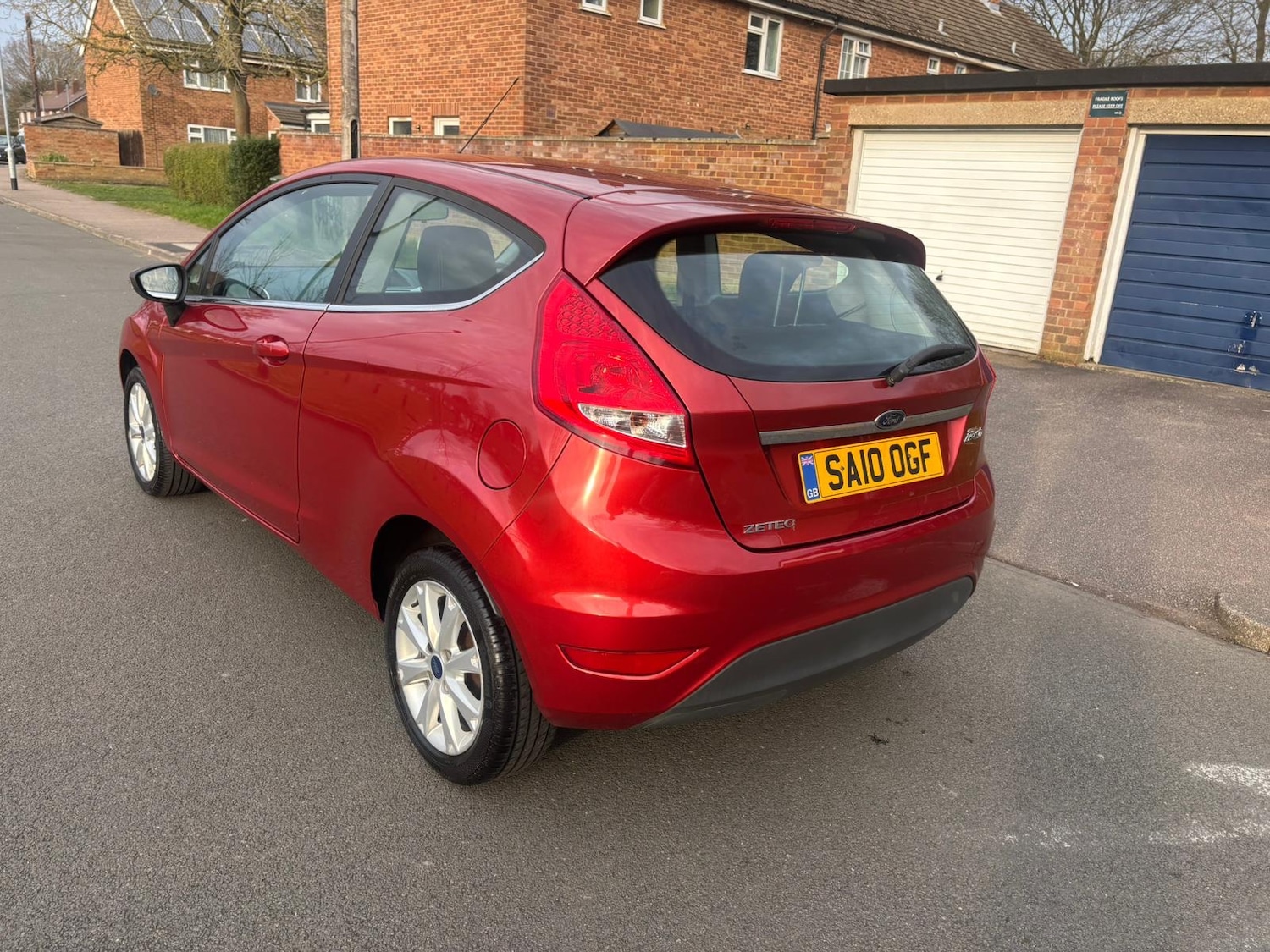 Used Ford Fiesta 2010 for sale - 76057259: Photo 27