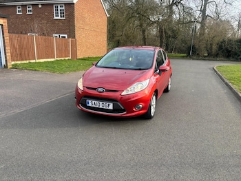 Used Ford Fiesta 2010 for sale - 76057259: Photo