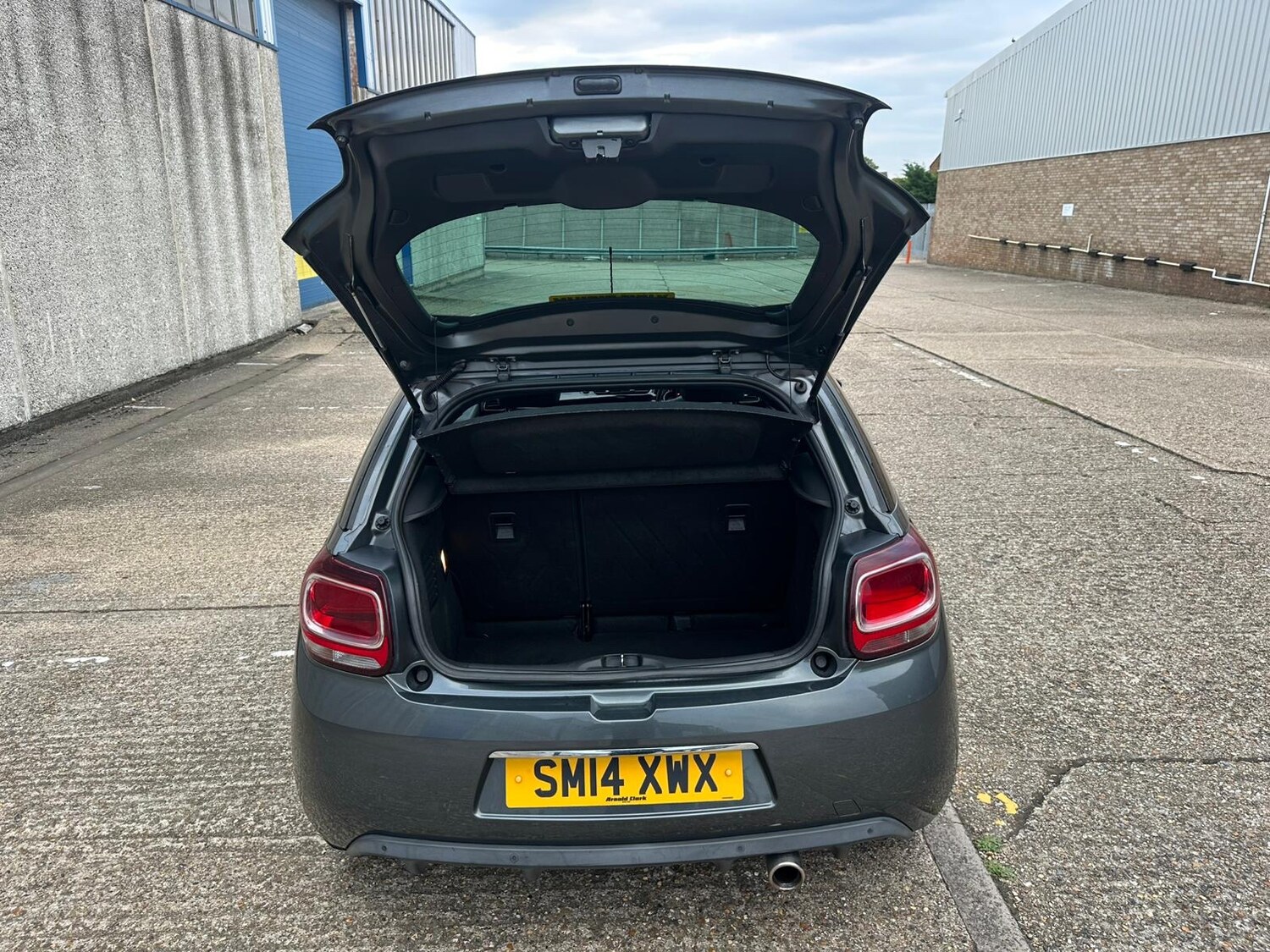 Vehicle 31