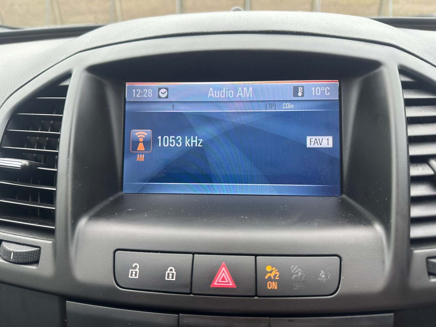 Used Vauxhall Insignia 2011 for sale - 77288607: Photo 19