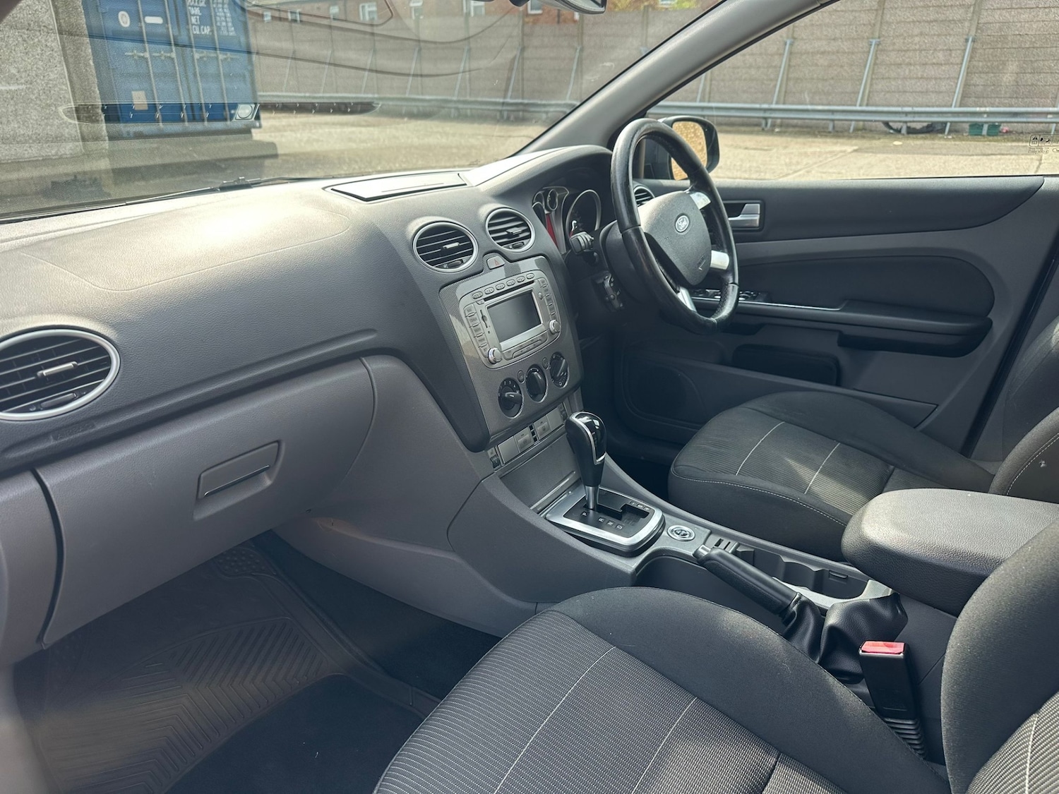 Used Ford Focus 2010 for sale - 78026857: Photo 39