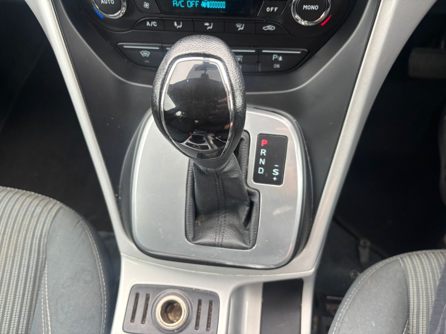 Used Ford Grand C-Max 2011 for sale - 76449746: Photo 25