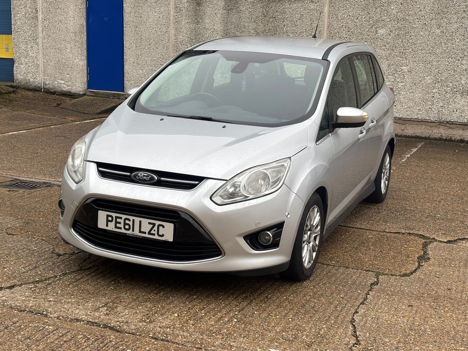 Used Ford Grand C-Max 2011 for sale - 76449746: Photo 3