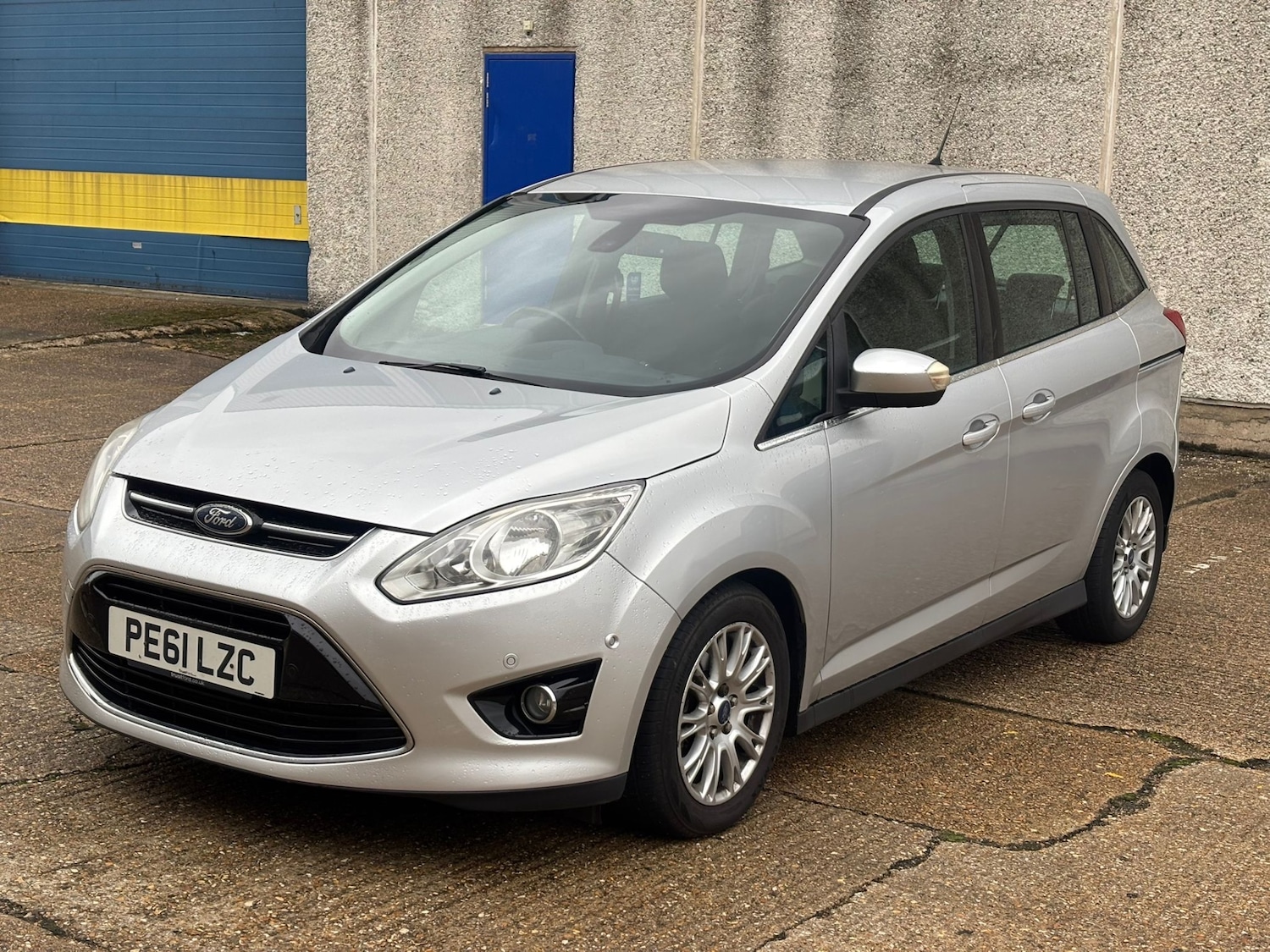 Used Ford Grand C-Max 2011 for sale - 76449746: Photo 50