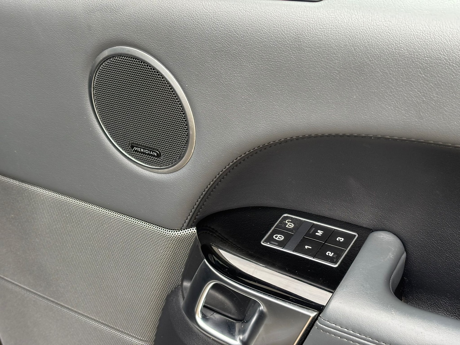 Used Land Rover Range Rover Sport 2014 for sale - 76185896: Photo 17