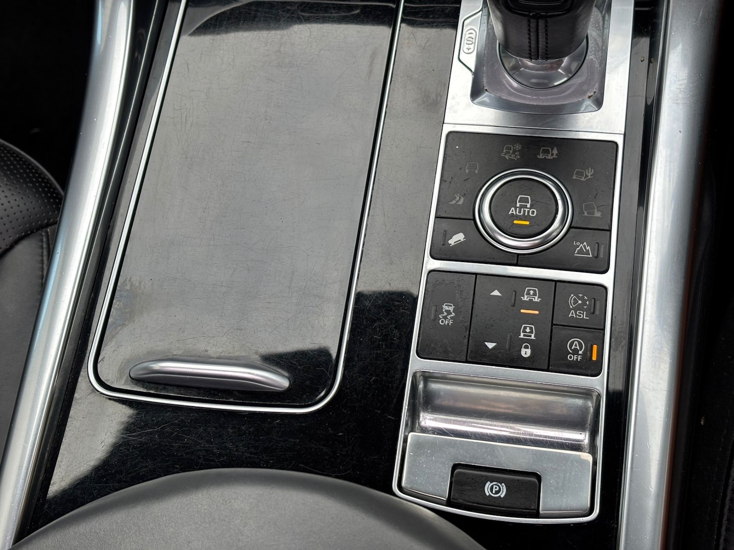 Used Land Rover Range Rover Sport 2014 for sale - 76185896: Photo 38