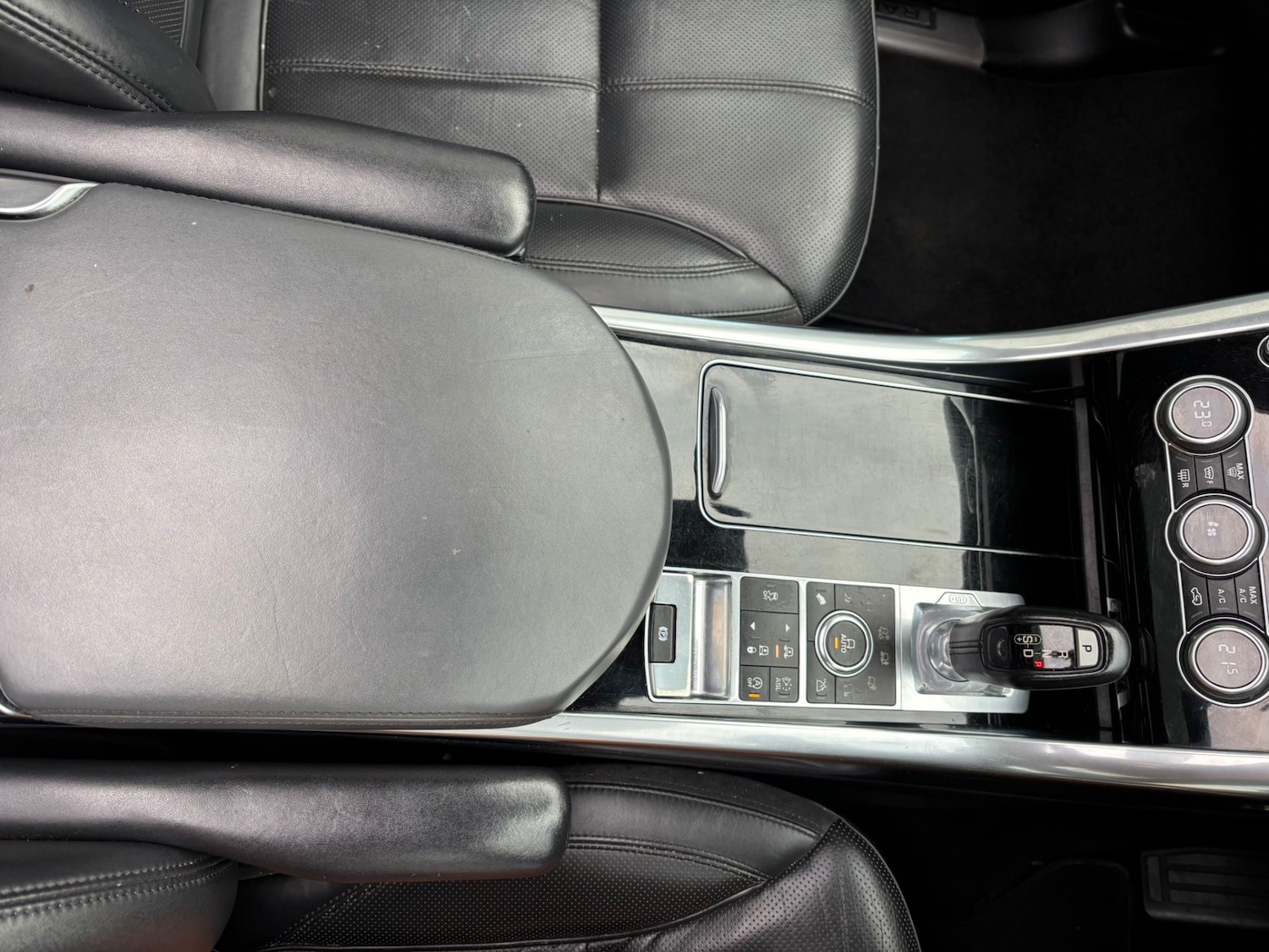 Used Land Rover Range Rover Sport 2014 for sale - 76185896: Photo 39