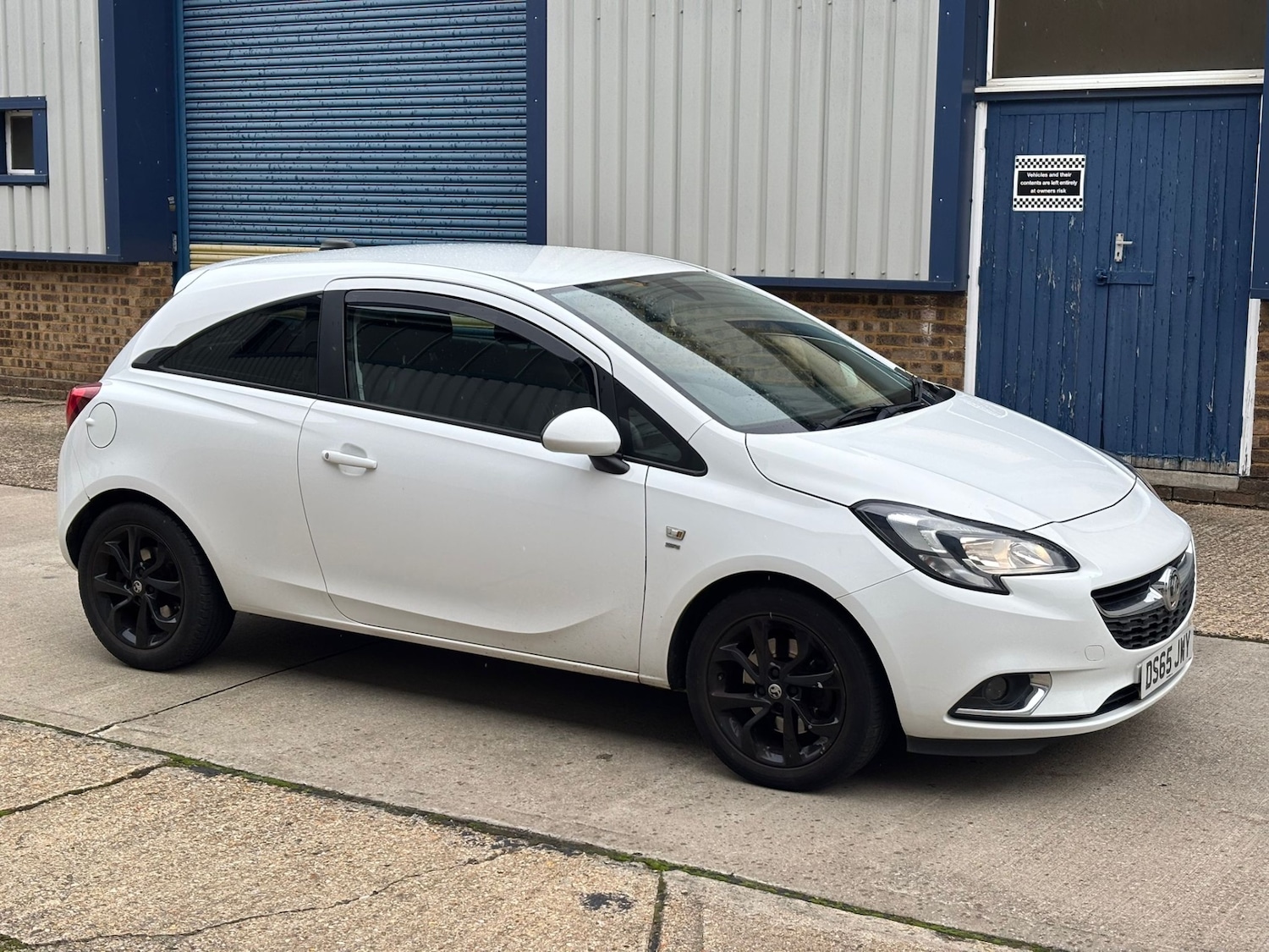 Used Vauxhall Corsa 2015 for sale - 76171017: Photo 7