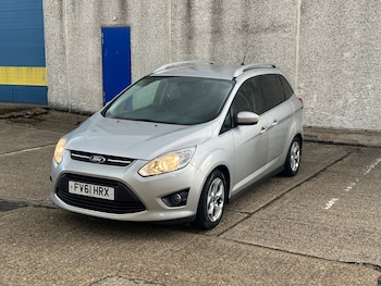 Used Ford Grand C-Max 2011 for sale - 75805424: Photo